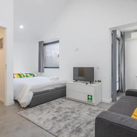 Apartment Aveinest - Your In