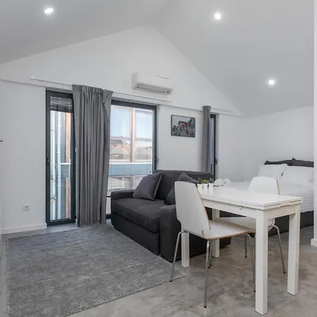 דירה Aveinest - Your In אבאירו