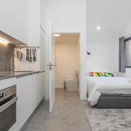 Aveinest - Your In דירה אבאירו