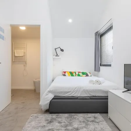 Aveinest - Your In Apartment