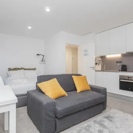 Aveinest - Your In *