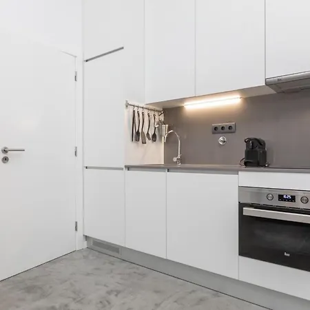 דירה Aveinest - Your In אבאירו